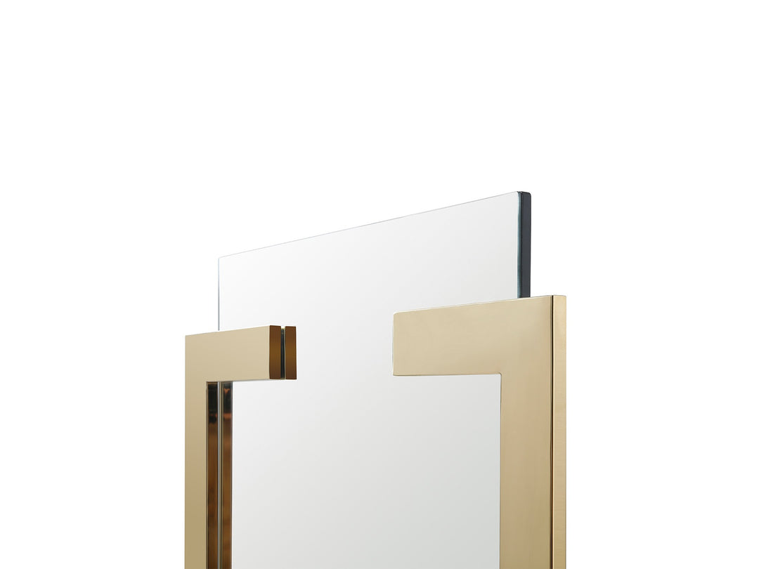 Sumo Square Mirror by Whiteline Modern Living – lifestyle