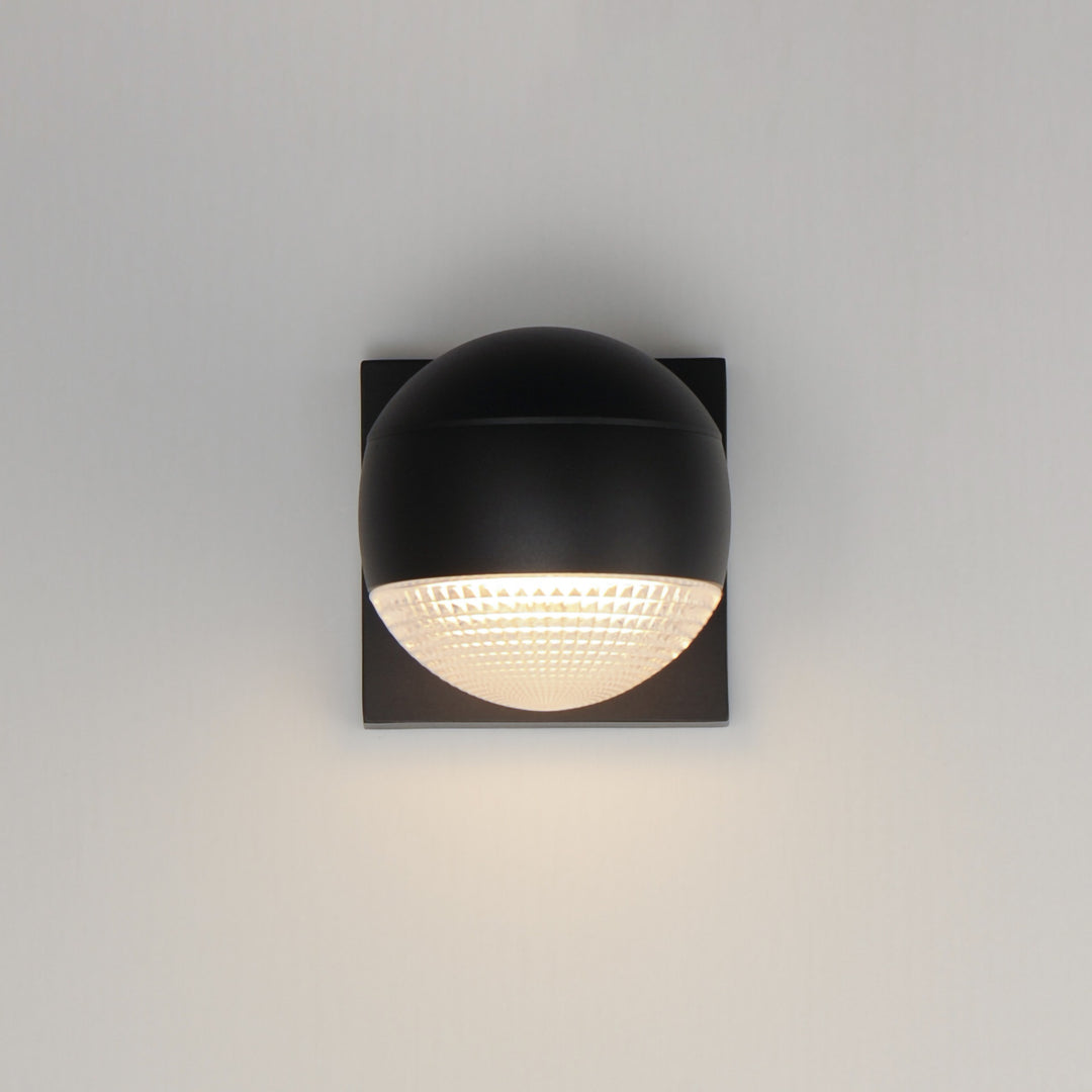 Modular 1-Light LED Outdoor by Studio M Lighting – lifestyle