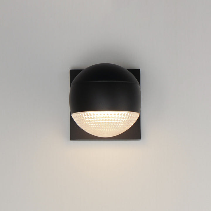 Modular 1-Light LED Outdoor by Studio M Lighting – lifestyle