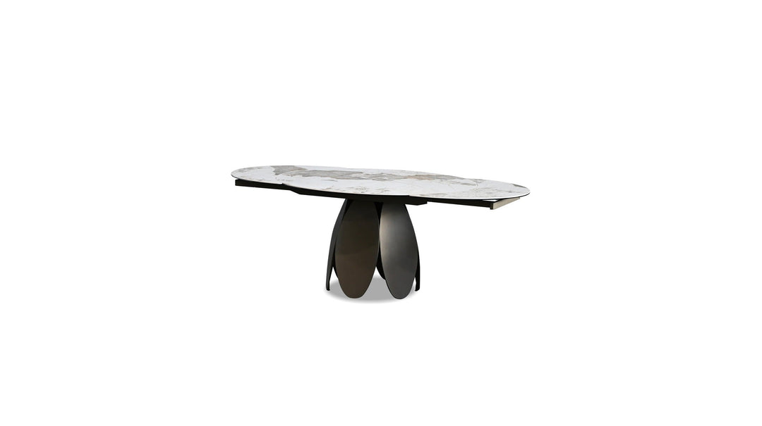 FORMA Dining Table in Magellano
