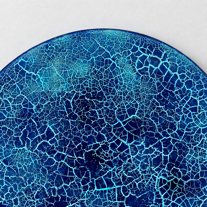 Where Matter Breaks | Fractured Ice by Interior Moderna - view 9