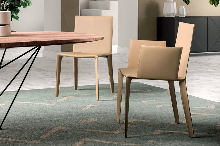 Frisbee Dining Chair