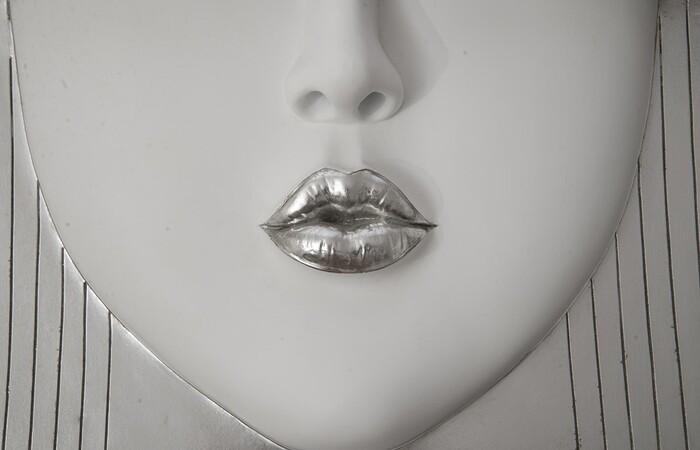Fashion Faces Wall Art, Kiss — view 12