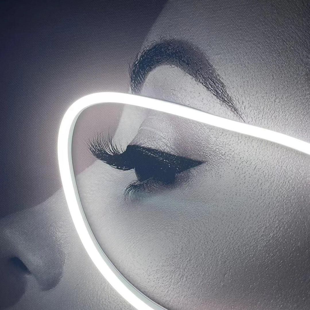 Glowing Beauty by Interior Moderna - view 5