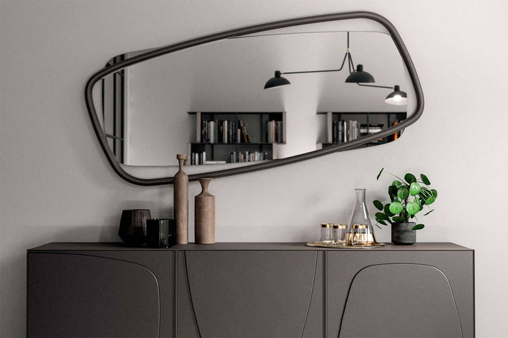 Kelly Mirror