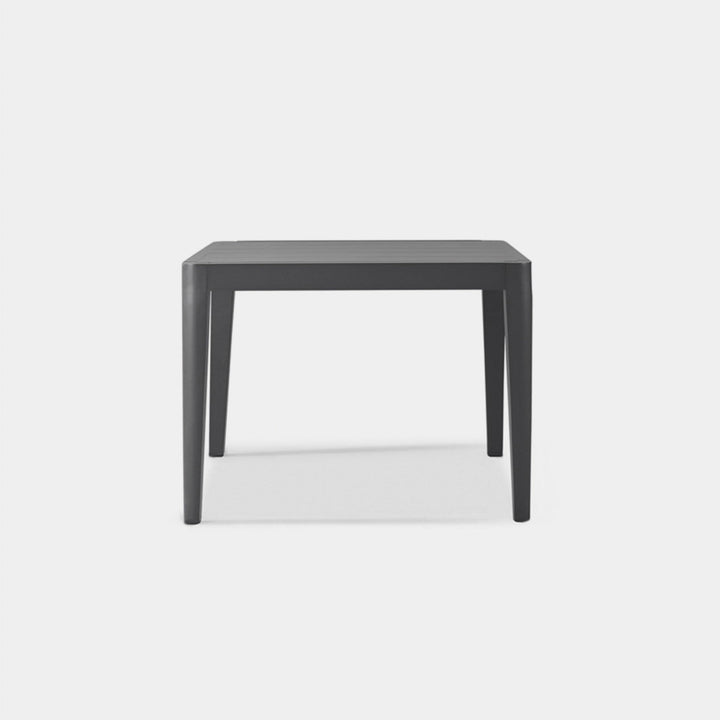 Hamilton Dining Table 39" by Harbour detail view 2
