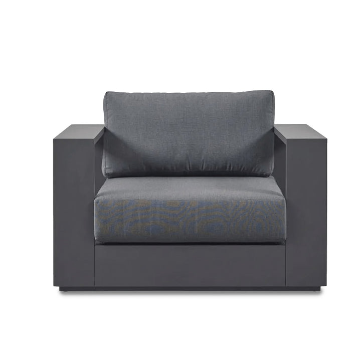 Hayman Aluminum Lounge Chair by Harbour detail view 1
