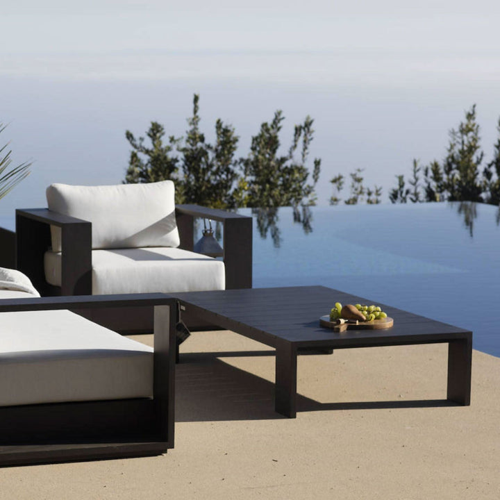 Hayman Aluminum Coffee Table by Harbour lifestyle 2