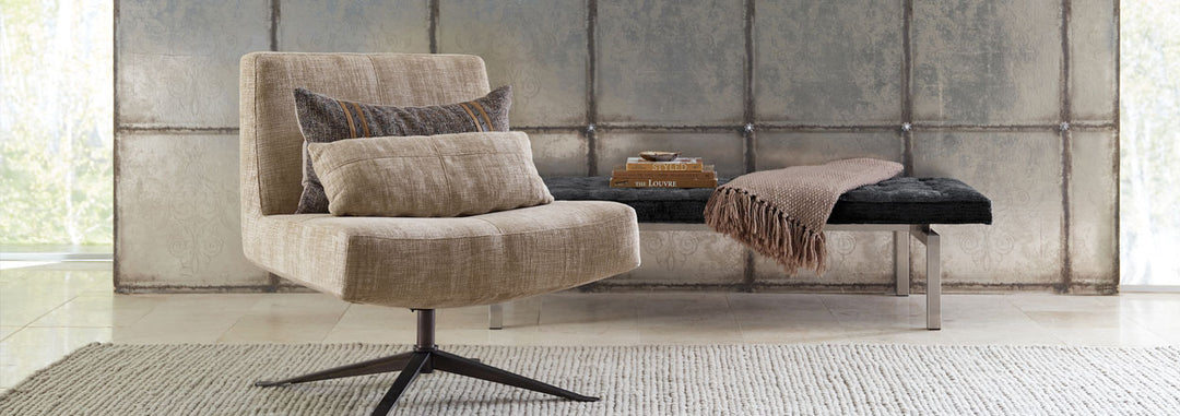 Hugo Swivel Accent Chair