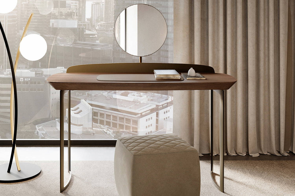 Icon Desk
