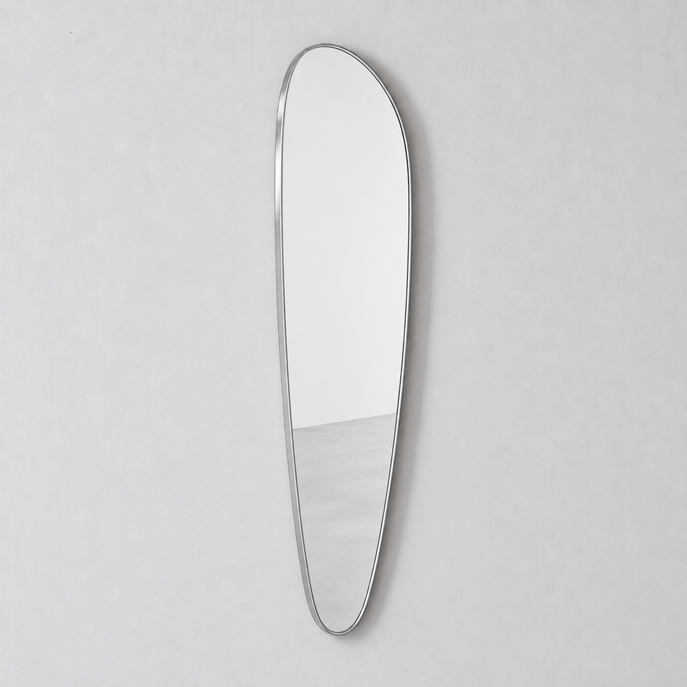 Solene Mirror | Chrome Silver by Interior Moderna - view 2