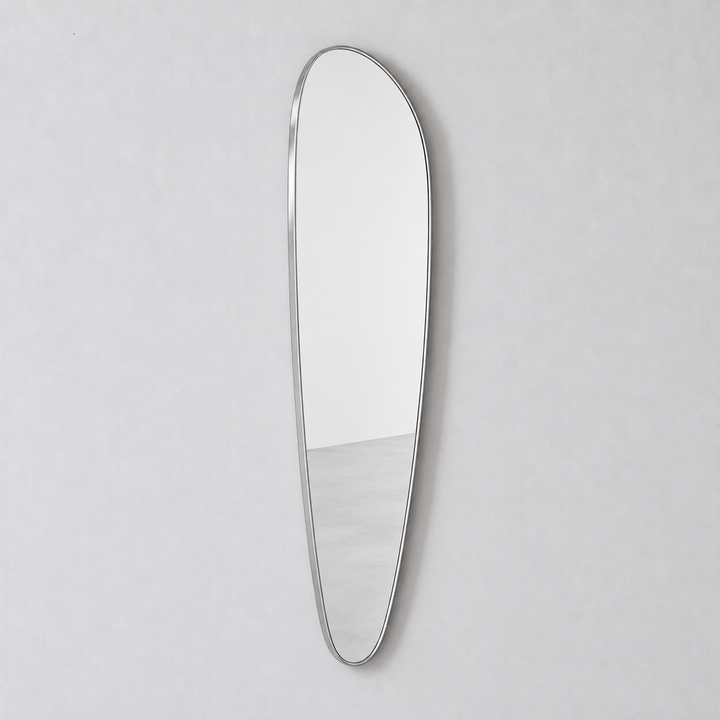 Solene Mirror | Chrome Silver by Interior Moderna - view 2