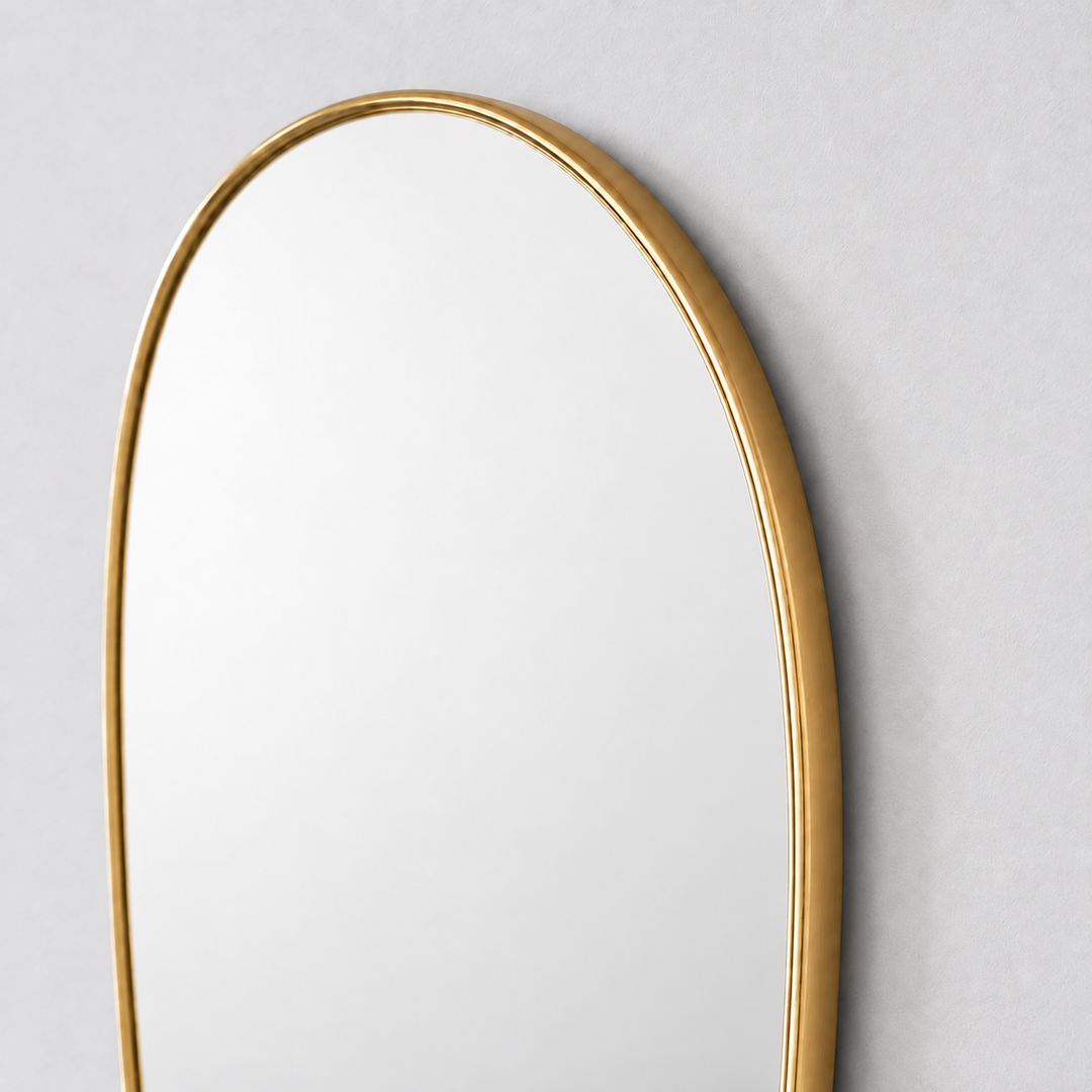 Solene Mirror | Gold by Interior Moderna - view 4
