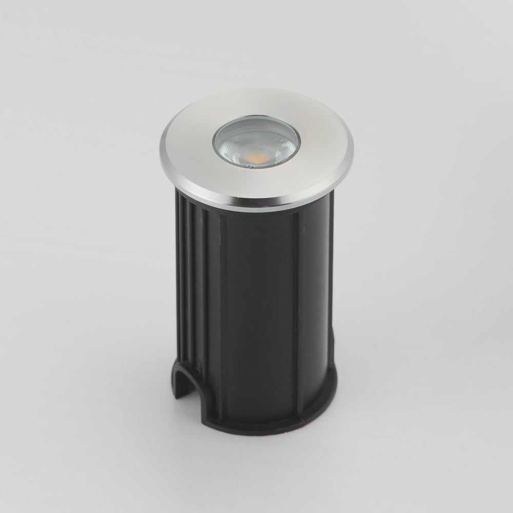 In-Ground 1W LED Landscape Light by ET2 Lighting, styled view 1