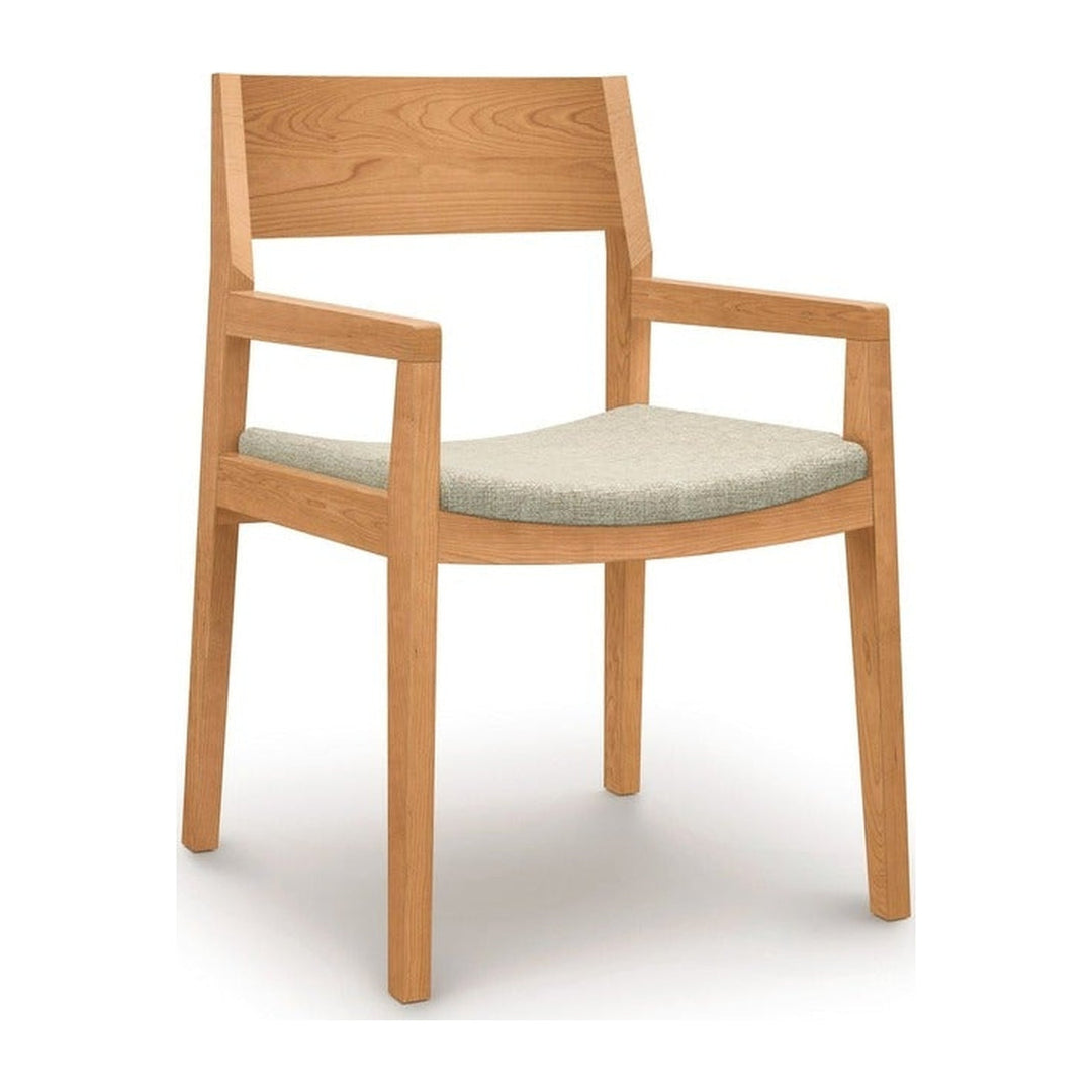 Iso Armchair — product (Taji-enlarged)