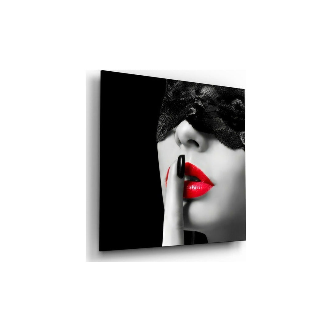 Red Lips Glass Wall Art Insigne
