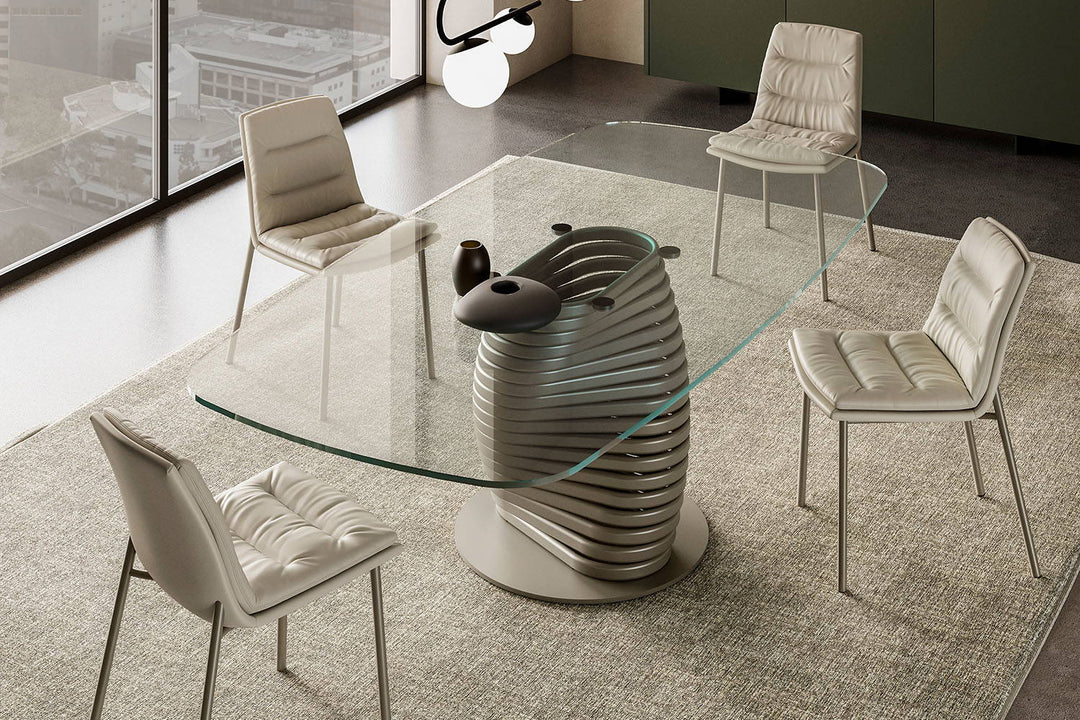 Lady Dining Chair