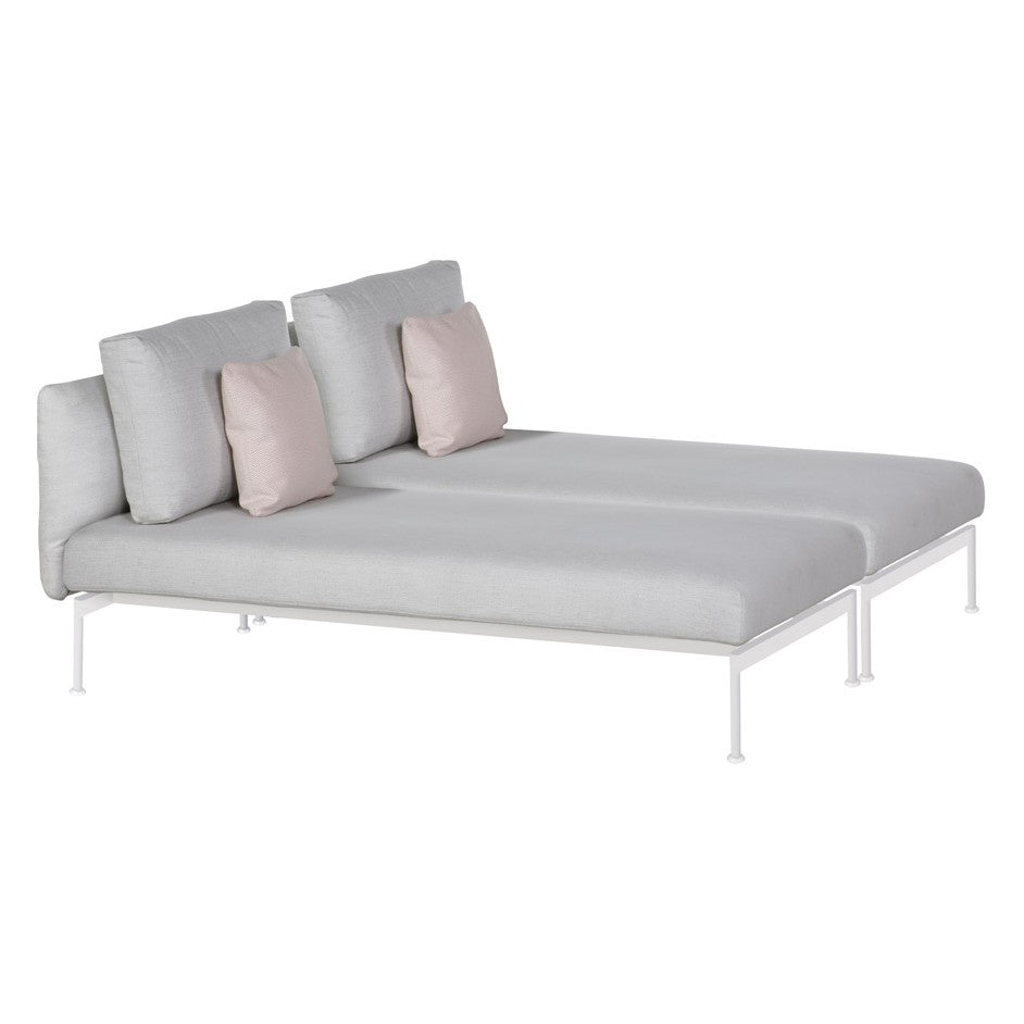 Layout Double Lounger by Barlow Tyrie – Arctic White, white background