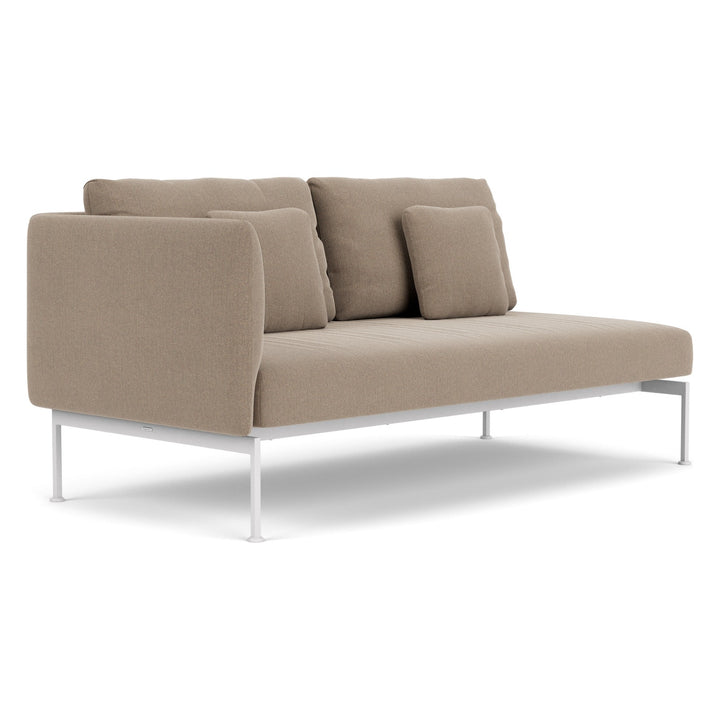 Layout Double Seat – One High Arm by Barlow Tyrie – alternate view