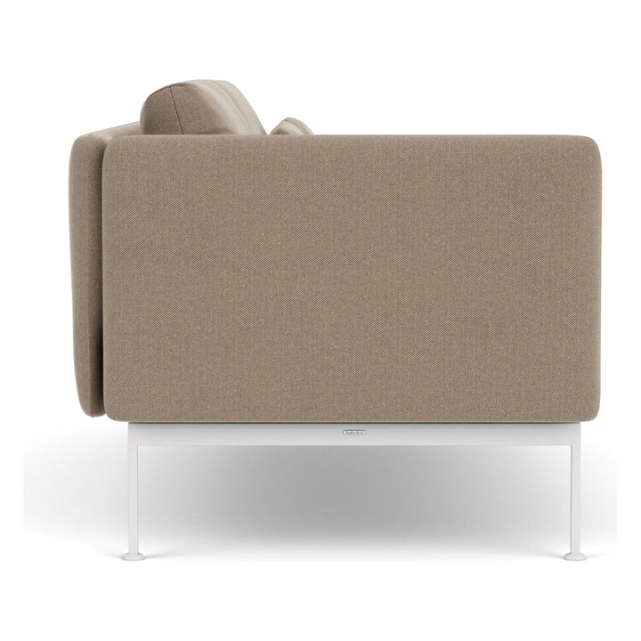 Layout Double Seat – One High Arm by Barlow Tyrie – alternate view
