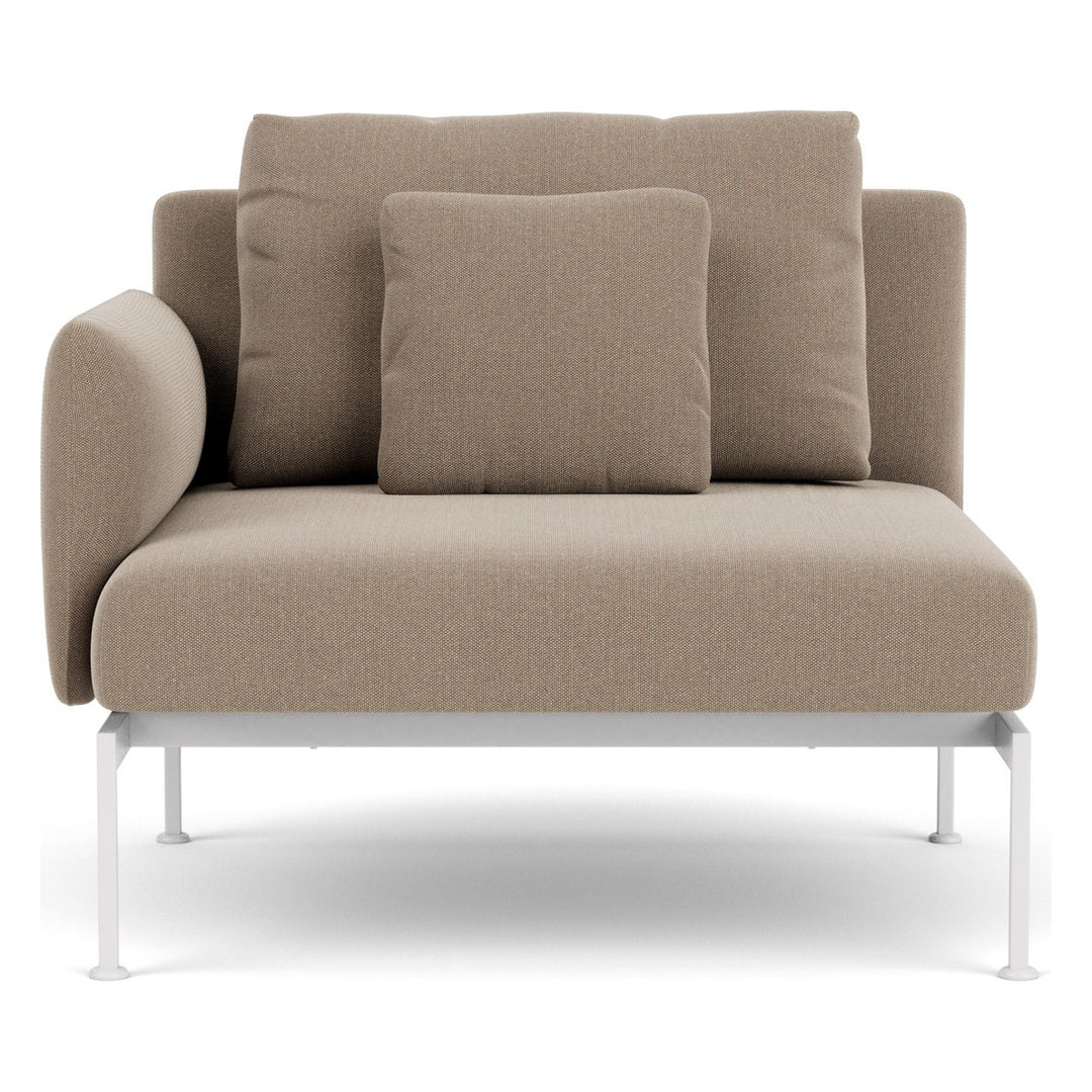Layout Single Seat – One Arm by Barlow Tyrie – Arctic White, white background