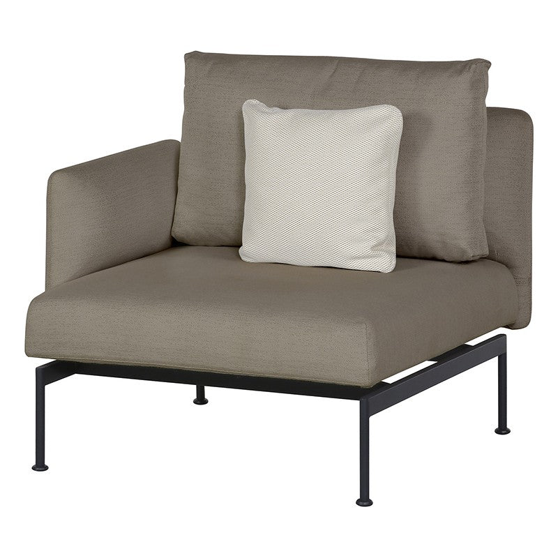 Layout Single Seat – One Arm by Barlow Tyrie – alternate view