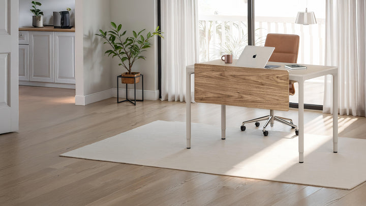 Luma 6766 Small Adjustable Back Panel lifestyle