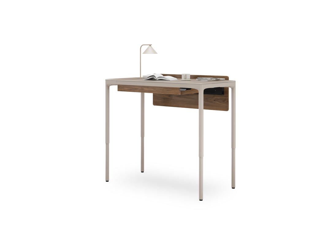 Luma 6766 Small Adjustable Back Panel detail