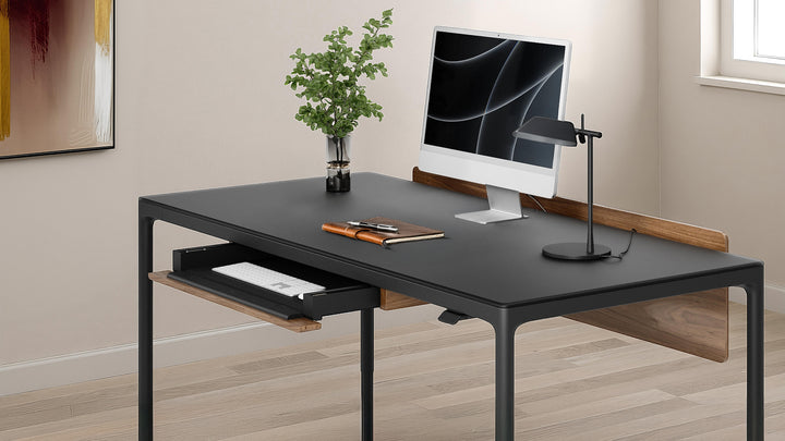 Luma 6763 Sit+Stand Lift Desk lifestyle