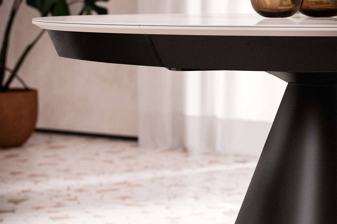 Lycos Kitchen Table