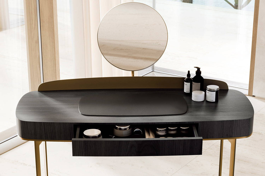 Lyra Desk