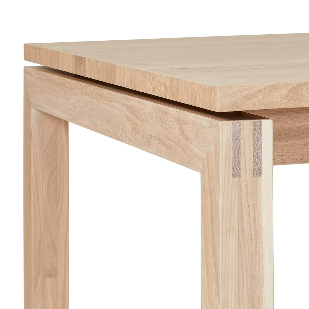 Mali Dining Table — corner detail