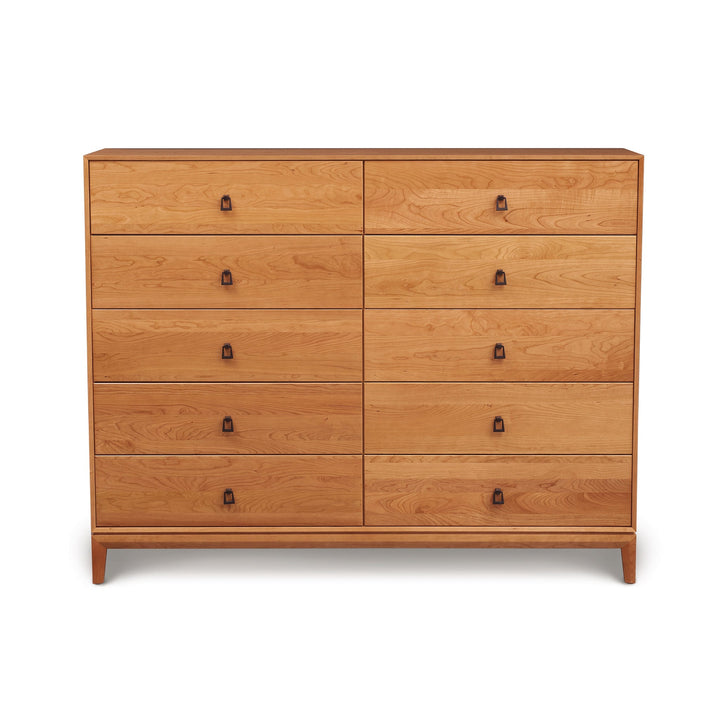 Mansfield 10-Drawer Dresser detail