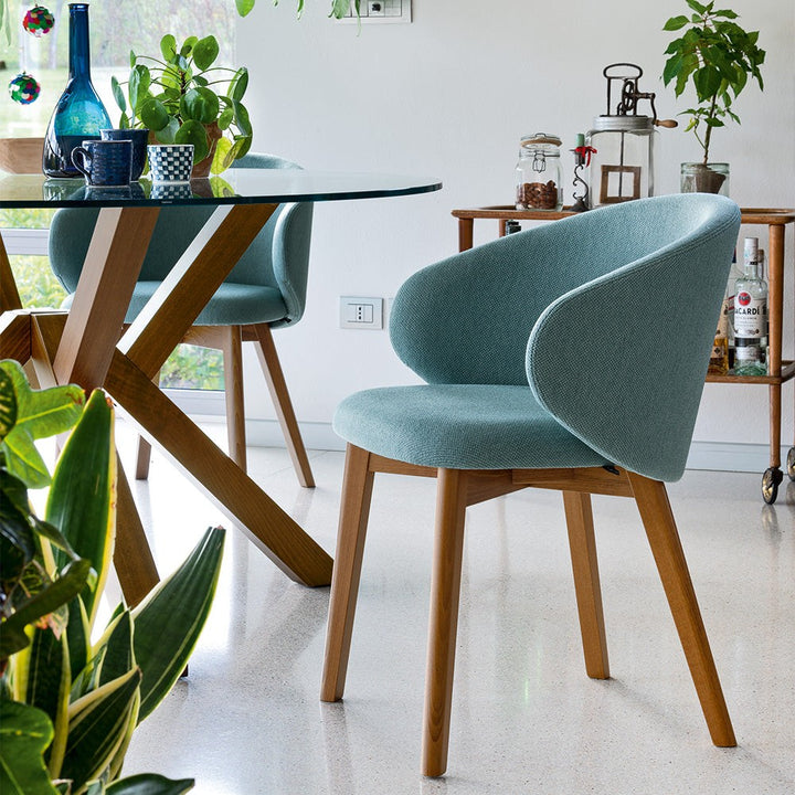 Mikado Round Dining Table by Connubia in a styled interior