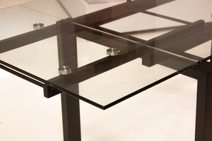 Mobital Cantro dining table in Clear Glass and Black, additional supplier view