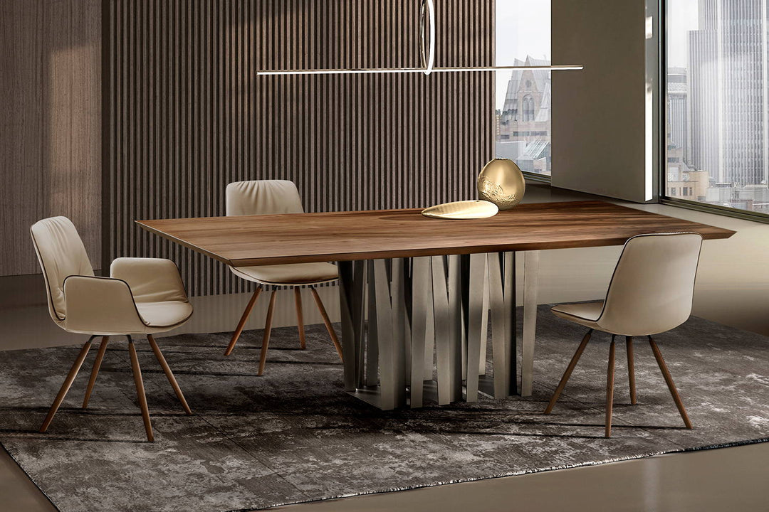 Narciso Dining Table