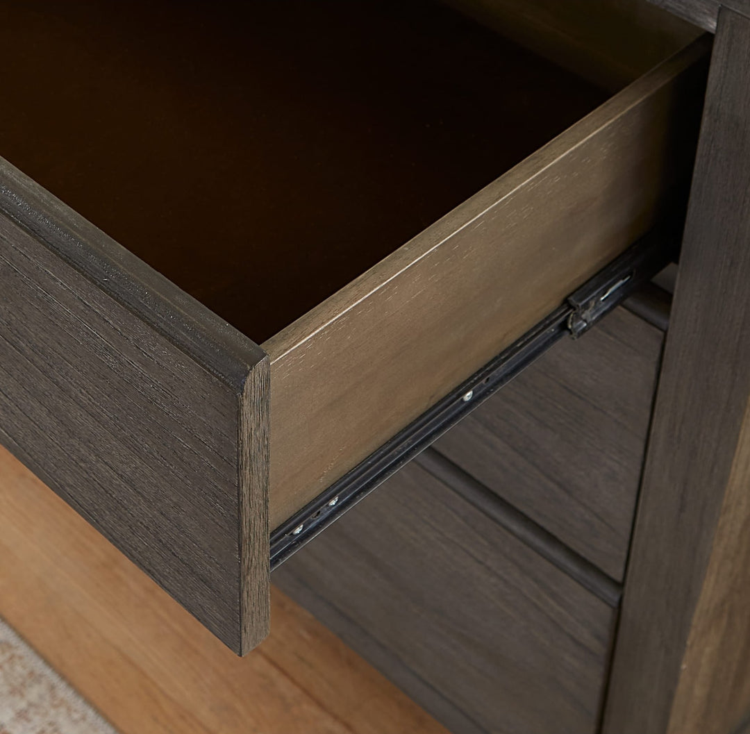 Nevis Five Drawer Chest in Sharkskin — detail view