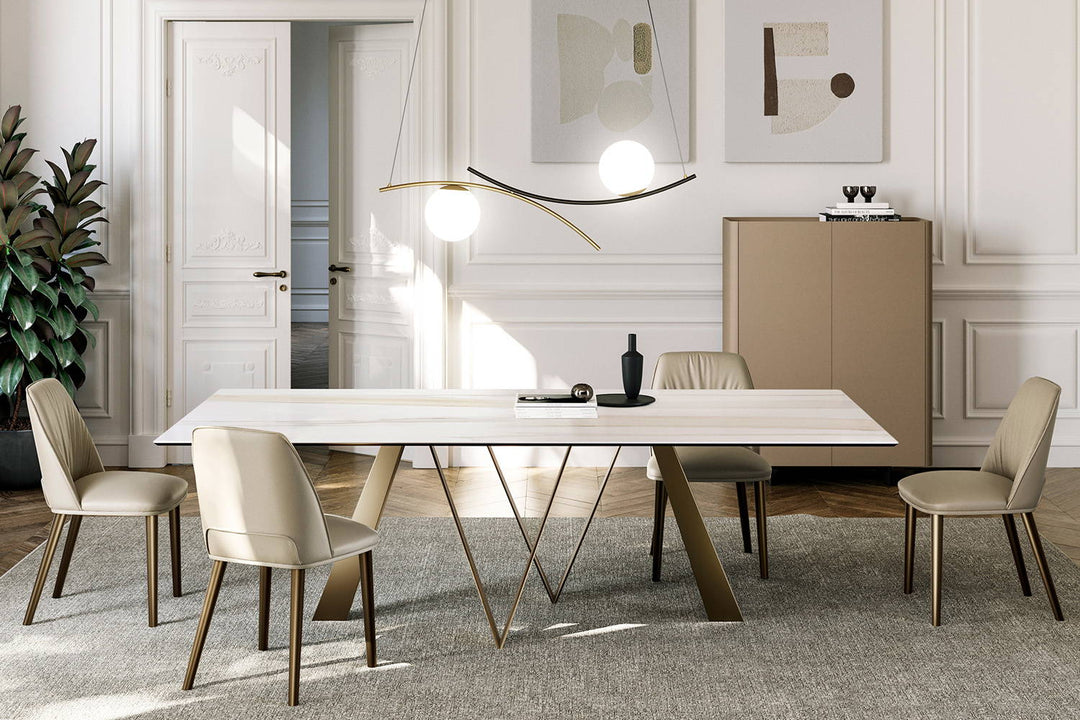 Noa Dining Table