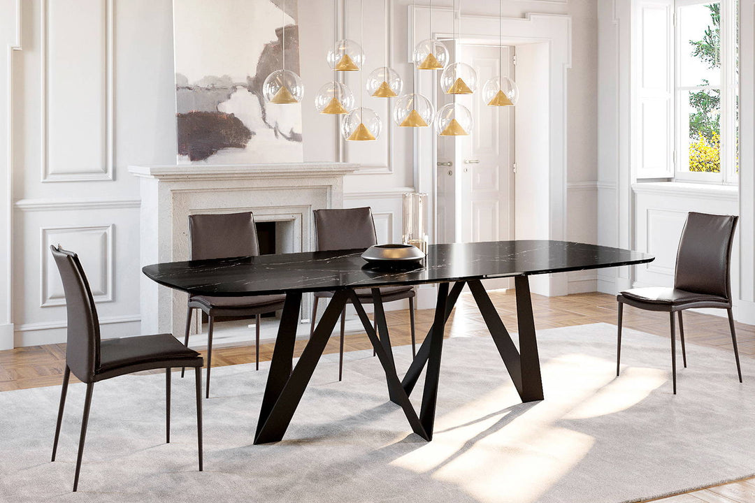 Noa Dining Table
