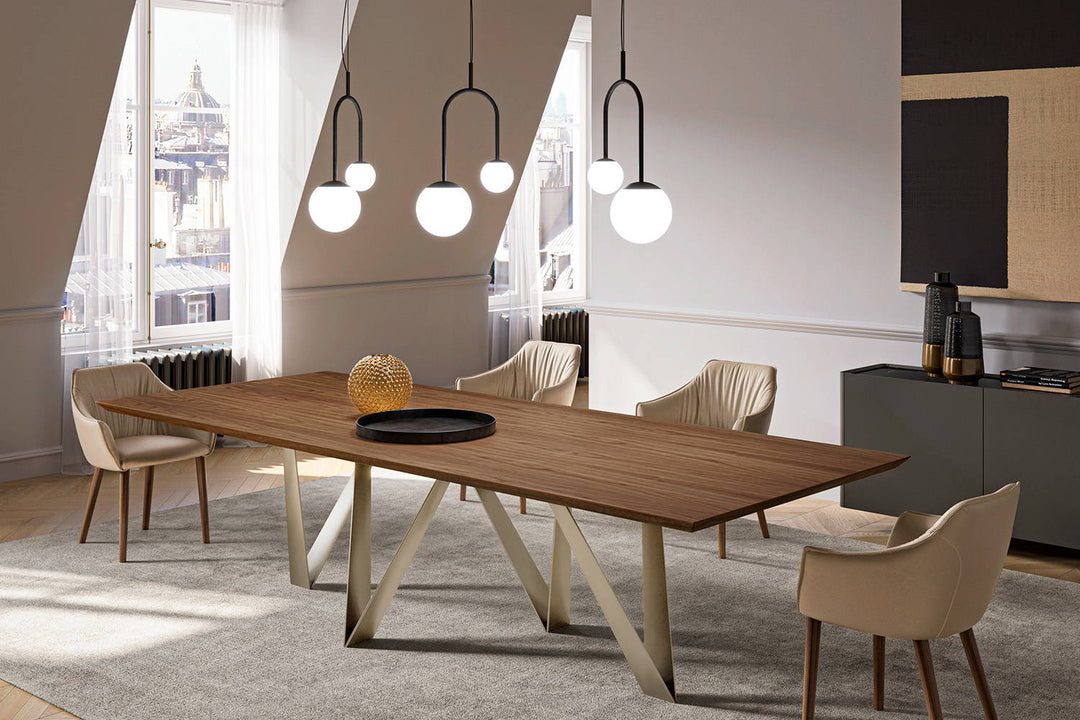 Noa Dining Table