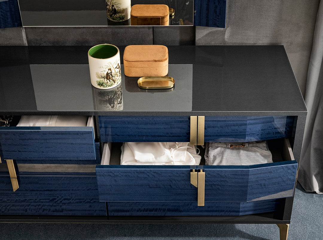 Oceanum Modern Italian Bedroom Set by ALF Group – view 5