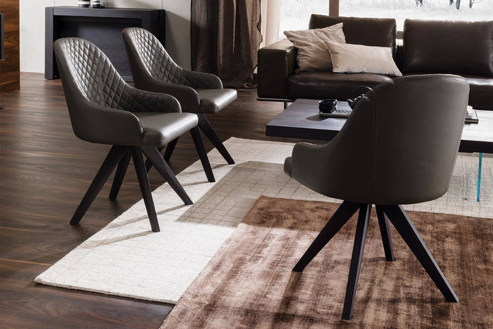 Olimpia Armchair