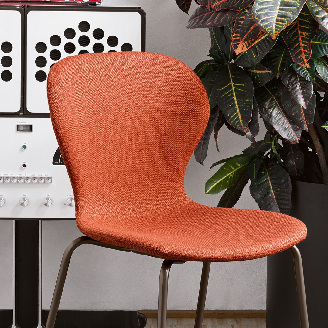 Ops! Dining Chair by Connubia detail view