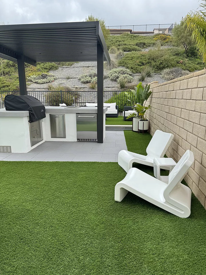 Loop Side Table Outdoor Side Table Tupelo