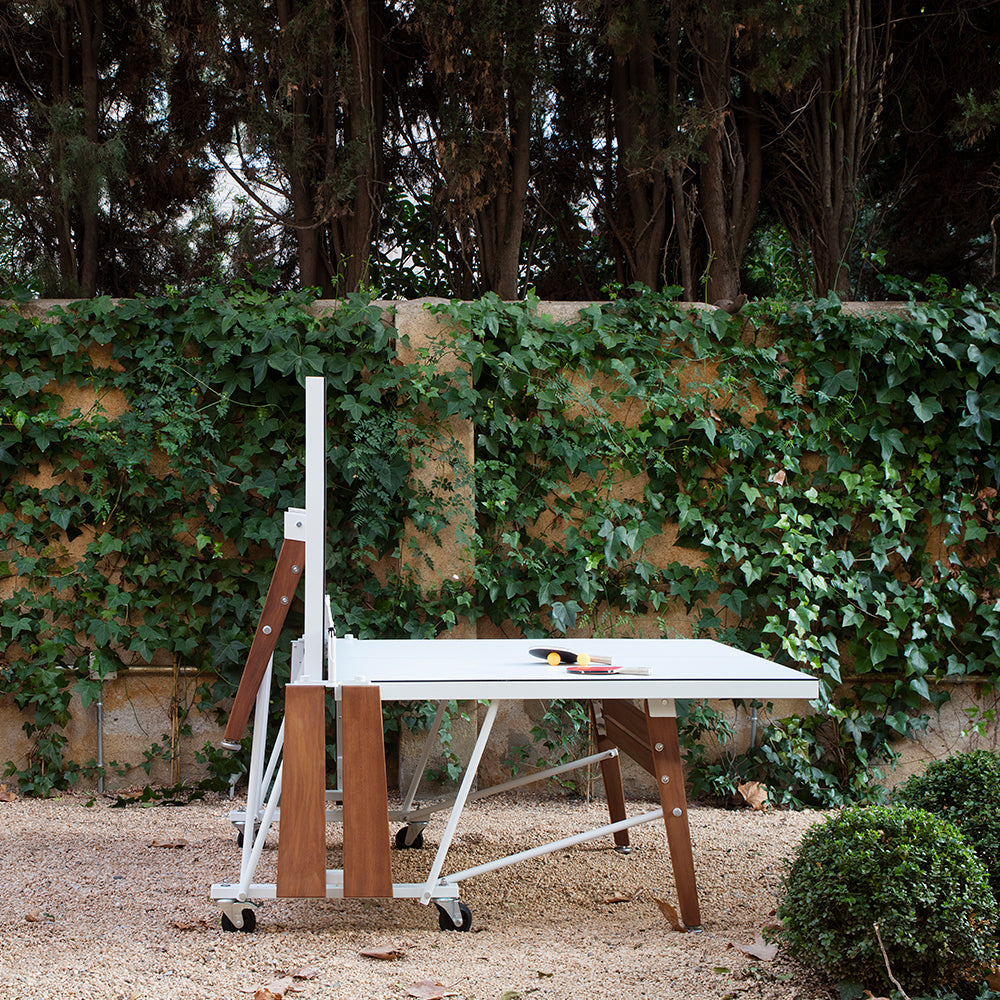 RS Folding Outdoor ping pong table lifestyle by RS Barcelona