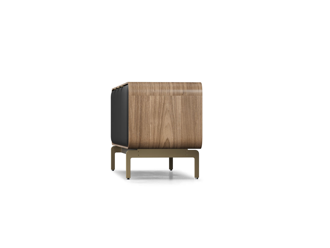 Plume 8077 Media Console detail