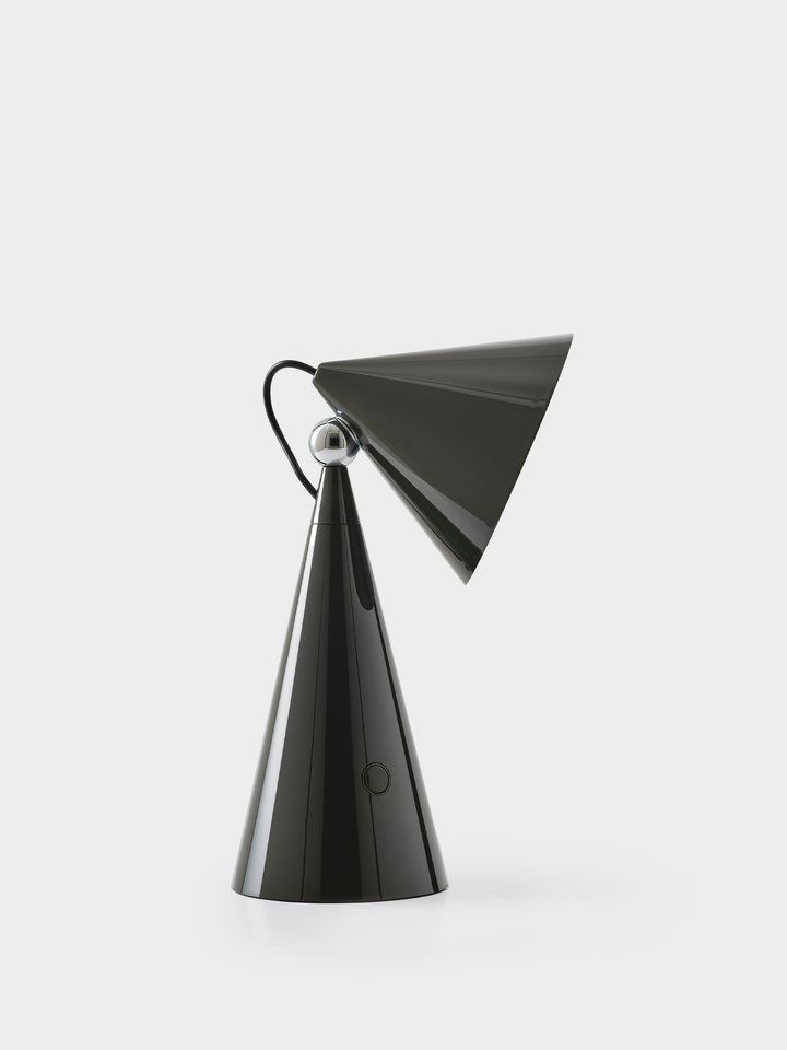 Pose Portable Light in High-Gloss Kelp