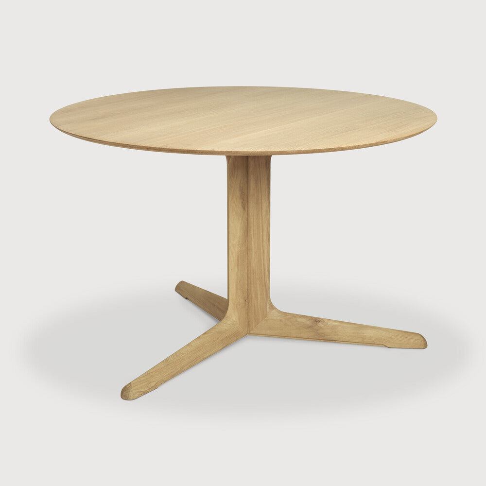 Corto Round Dining Table by Ethnicraft Dining Table Ethnicraft