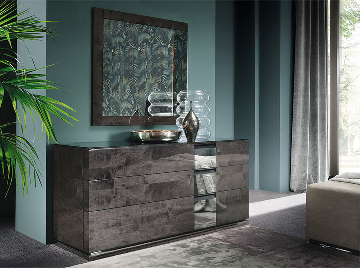 Heritage Line Modern Italian Bedroom Collection