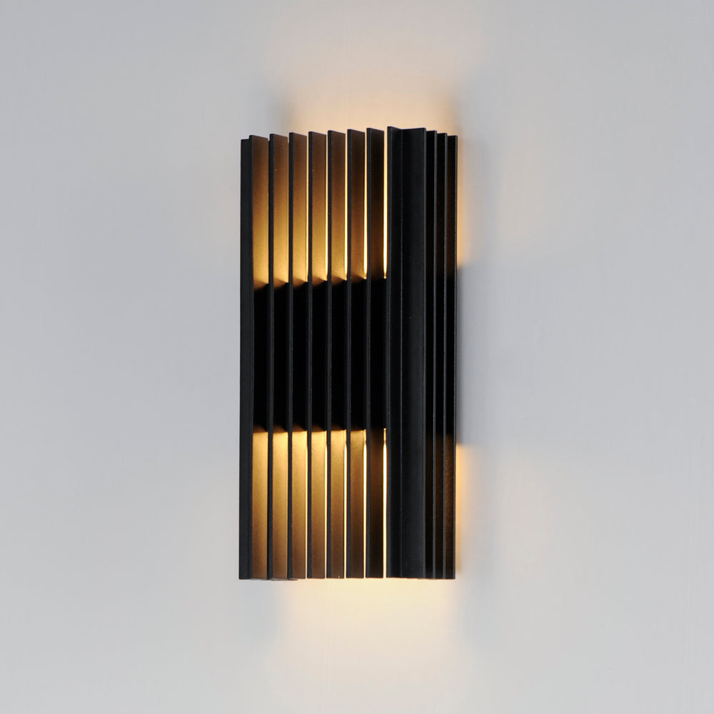 Rampart Medium LED Outdoor Wall Sconce by ET2 Lighting, styled view 1